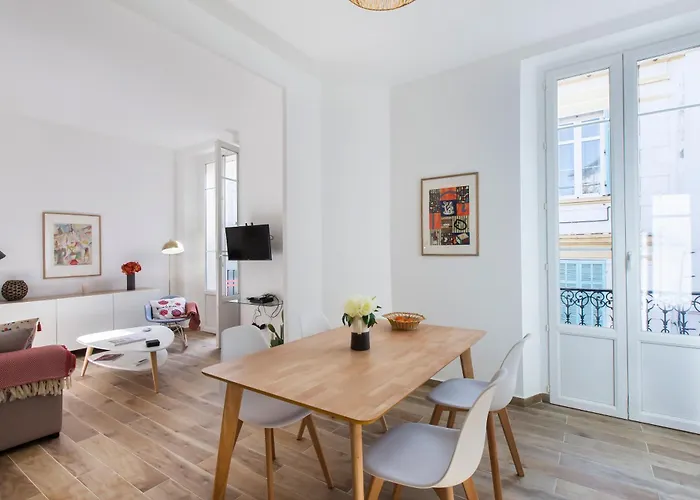 Apartmán Centre, Climatise, Balcon, A Pied Cannes